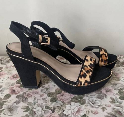 Carvela strappy block heel - carvela,