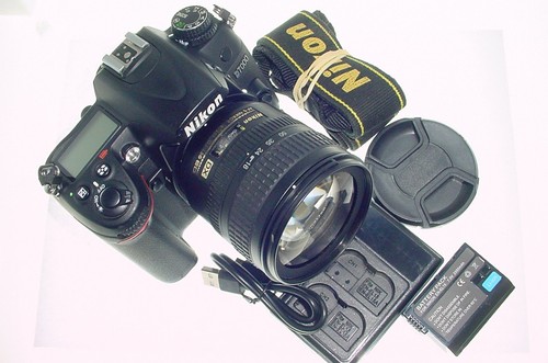 Nikon d7000 2mp dslr - d7000,