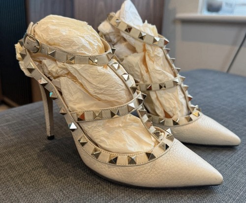 Valentino garavani rockstud - valentino,