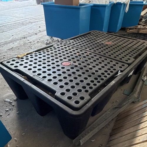 Spill containment bund - containment,