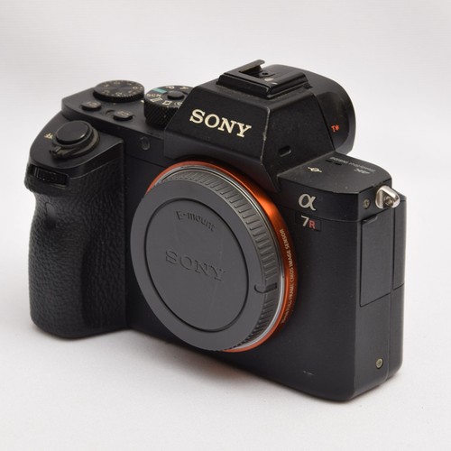 Sony alpha a7r 4mp - alpha, dslr