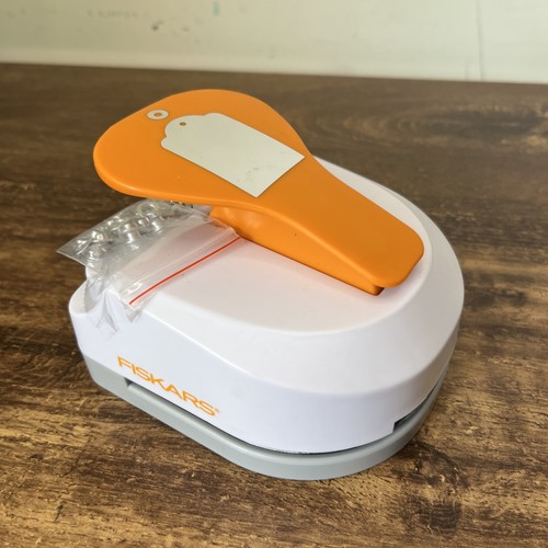 Fiskars tag label - fiskars,