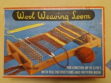 Wool Weaving Loom by Spears Games 1950's  - complete