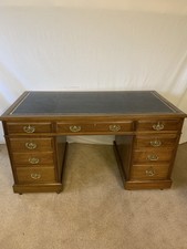 Edwardian Walnut Pedestal Desk