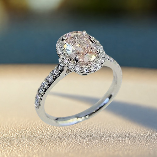 Oval cut fancy vivid - oval,
