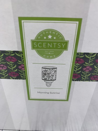 Scentsy mini plug warmer - scentsy,