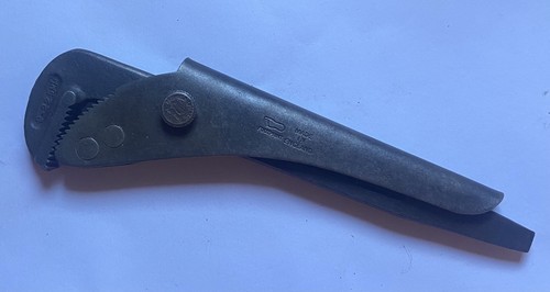 Vintage footprint - footprint, 9”