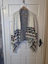 Neslay ladies cardigan with