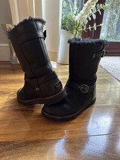 UGG Kensington Women's Size