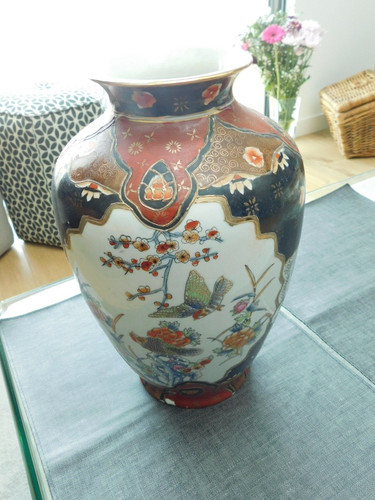 Stunning oriental vase - oriental,
