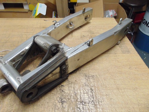 Suzuki rgv250 vj21 swing arm - rgv250,