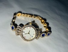 Ex-display UNUSUAL Gold