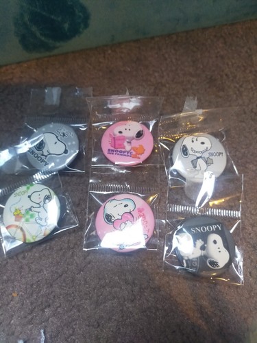 Snoopy friends pin button - snoopy,