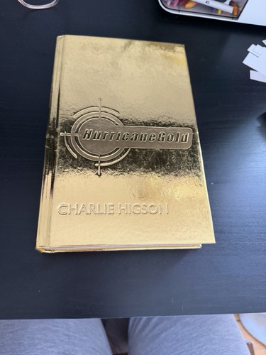 Charlie higson hurricane - charlie, gold