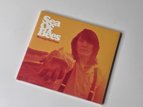 Orangefarben sea bees - by, of