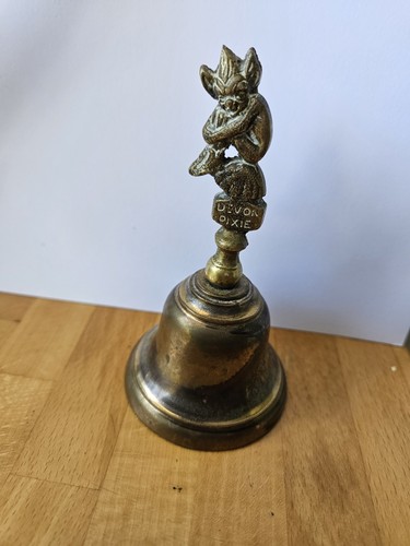 Small old vintage solid - old,