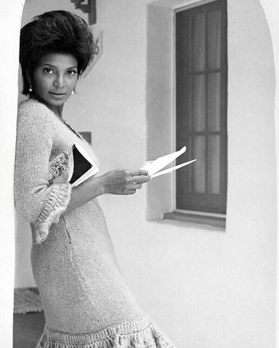Star trek nichelle nichols - star,