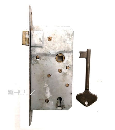 Insert lock boat yacht - yacht, ship