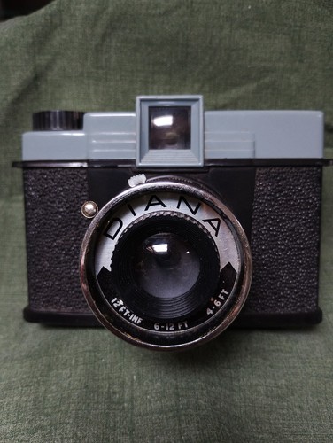 Diana 120 film camera 1960s - diana,