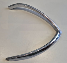 Triumph Stag ** RH REAR HORSESHOE MOULDING ** Used part, see pics 816490 (1)