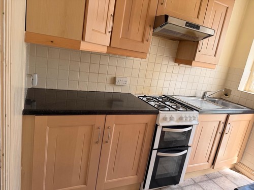 Complete fitted kitchen with - fitted,