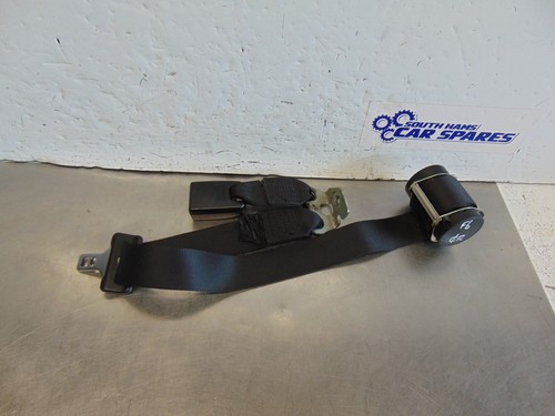 Ford fiesta middle seatbelt - ford,