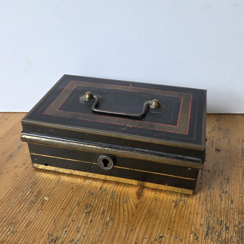 Vintage metal cash money - money, box