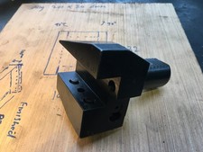 Cnc lathe turret tool holder