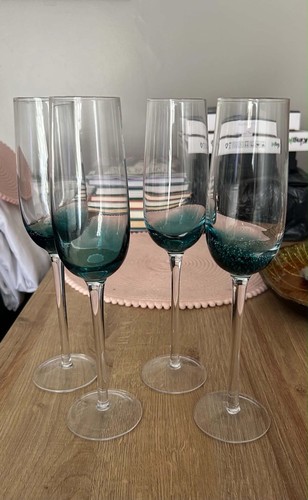 Pier teal blue - teal, bubbling