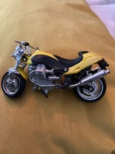 MAISTO MOTO GUZZI V10 CENTAURO