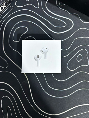 Opened airpods pro white - 3,