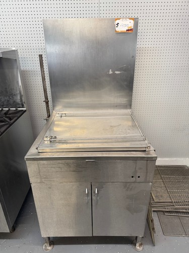 Doughnut fryer