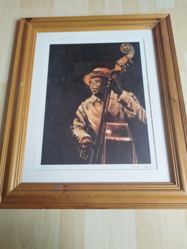 Frammed print bass - bass, hazel