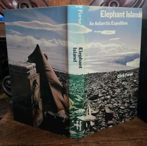 Elephant island antarctic - island,