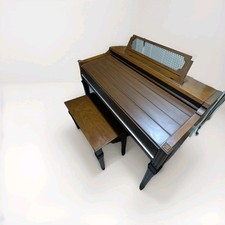 Yamaha Electric Organ 49-Key