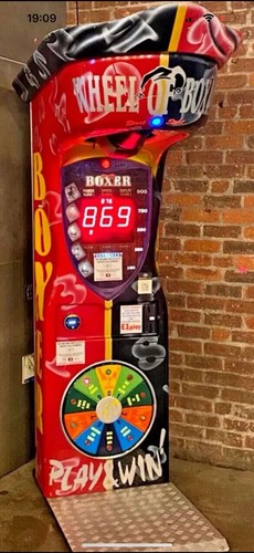 Boxing punch machine