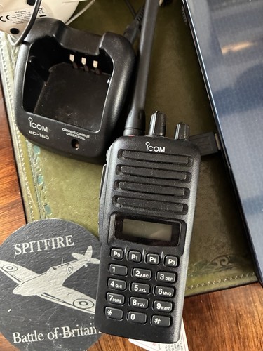 Two way radio - radio, icom