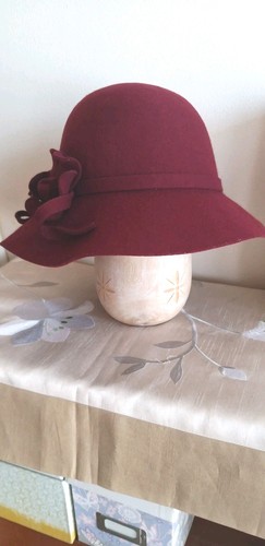 Cloche bnwt marks spencer wool - cloche,