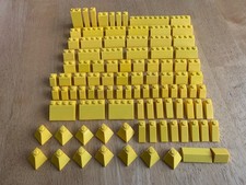 Lego 100 X Yellow Slope Bricks