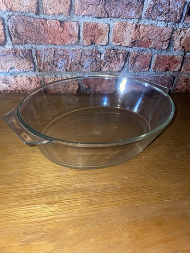 Large pyrex oven casserole - pyrex, oven-