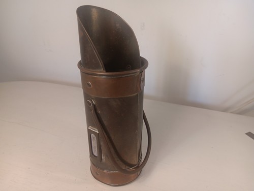 Vintage copper brass match - &,