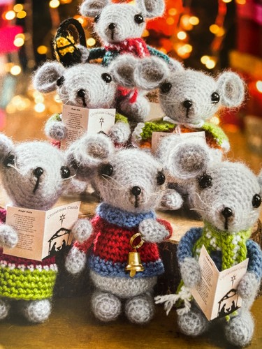 Fabulous festive crochet mice - fabulous,