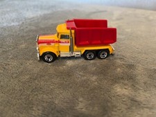 MATCHBOX PETERBILT TIPPER