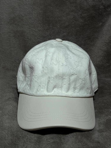 Gucci white monogram - gucci, gg