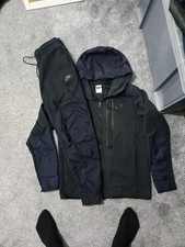 Old Season Woven Black Nike