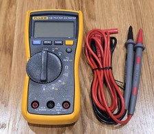 Fluke 115 Digital Multimeter