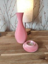 Decorative Ribbed/Spiral vase