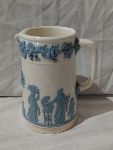 Vintage wedgwood embossed - vintage,