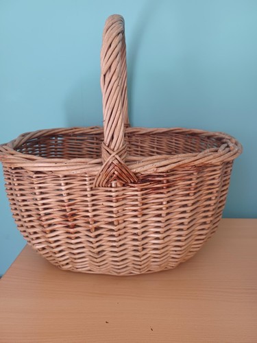 Vintage oval shape wicker - vintage,