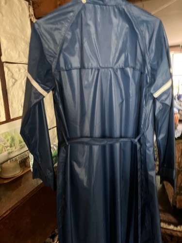Rubber mackintosh agu style - rubber,